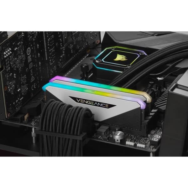 CORSAIR Vengeance RGB RT 3200MHz 32GB (2x16GB) Dimm DDR4 Black PCB för AMD Ryzen (CMN32GX4M2Z3200C16W)