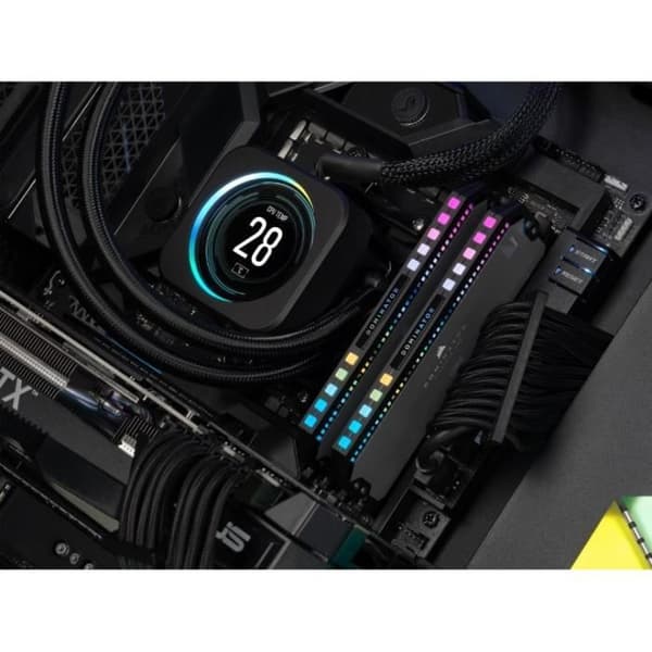 RAM-minne - CORSAIR - DOMINATOR PLATINUM RGB DDR5 - 32GB 2x16GB DIMM - 5600 MHz - 1,25V - Grå (CMT32GX5M2B5600Z36)