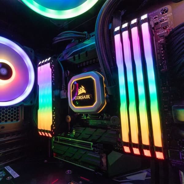 CORSAIR DDR4 PC-muisti 32GB (2*16) RGB, (CMW32GX4M2Z3600C18)