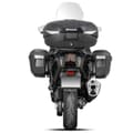 Pikkukuva 5 / 5: Shad Yläkotelon Takakiinnitys Kymco Cv3 550 Hopeinen