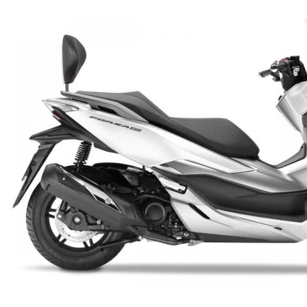 Shad Selkänojan Asennus Honda Forza 125/300 Musta