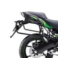 Miniatyrbild 1 av 7: Shad Kawasaki Versys 650 2015-2022 4p Sidoväskor Montering Silver