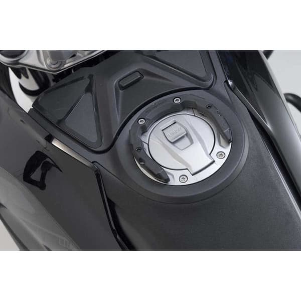 Sw-motech Pro Bmw R 1300 Gs 23 Polttoainesäiliön Rengas Hopeinen