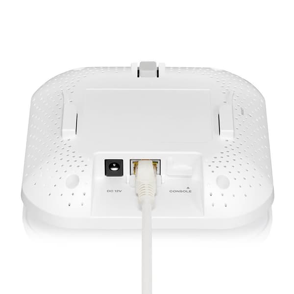 Tukiasema Wi-Fi 6 Zyxel NWA90AXPRO 2.4GHz (2x2)/5GHz (3x3) PoE+/PoE++