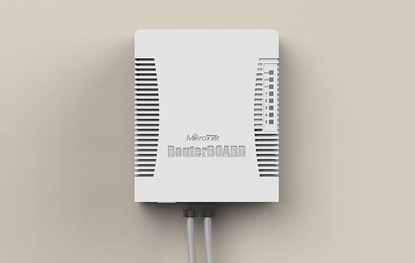 Mikrotik hEX PoE trådbunden router Vit