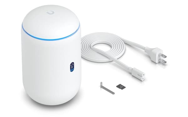 Ubiquiti Dream 7 trådlös router 2.5 Gigabit Ethernet Tri-band (2.4 GHz / 5 GHz / 6 GHz) Vit