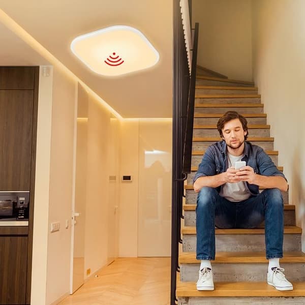 LED taklampa XMTECH med radarsensor - Varmvit - 2800K-3500K