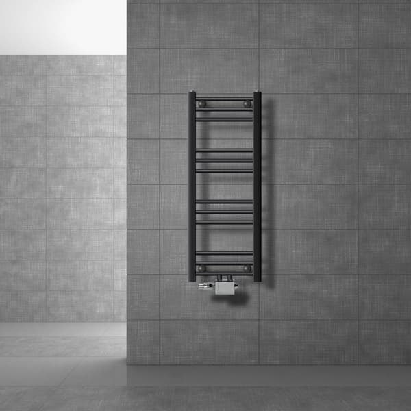Handduk ingår med universalanslutning anslutningsuppsättning. Termostat i krom ECD Germany Modell Sahara 300 x 800 mm rak antracit med central