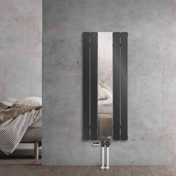 ML-Design Kylpyhuoneen lämmitin; tasainen keskiliitäntä 1200x450mm; antrasiitti & peilipohjaliitäntä; monilohkoinen läpikulkumuoto;