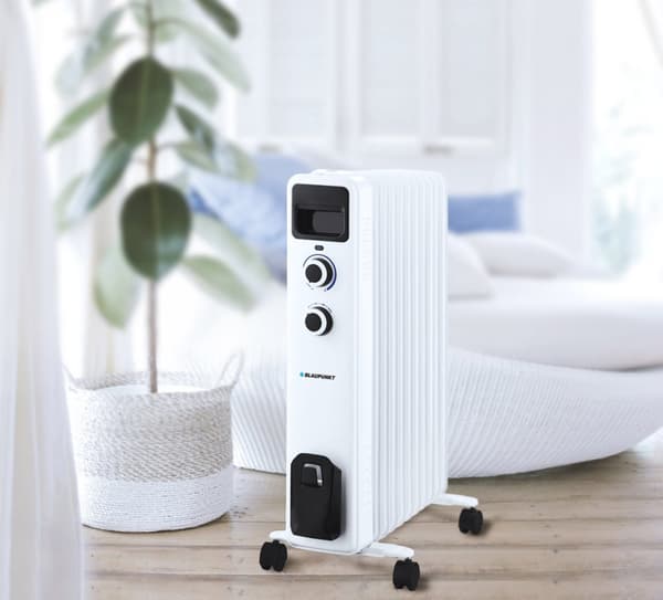 Blaupunkt HOR501 electric space heater Indoor White 2500 W Oil electric space heater Valkoinen