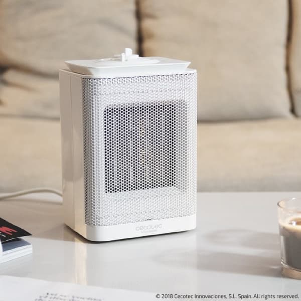 Cecotec Ceramic heater with 1500 W, oscillation function, 3 operating modes and adjustable thermostat.