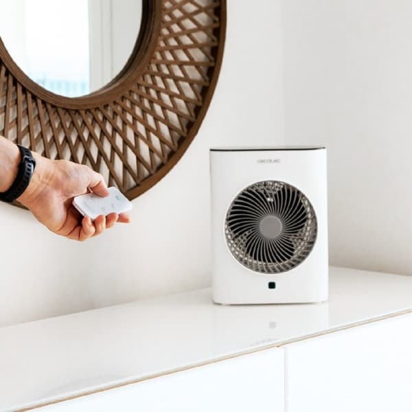 Cecotec Fan heater with 2000 W, 2 power levels and 3 operating modes, with LED display and remote control.