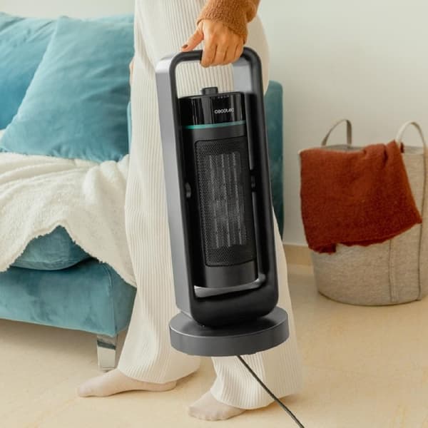 Cecotec Standing PTC heater with 2000 W, oscillation mode, adjustable thermostat and 3 operating modes.