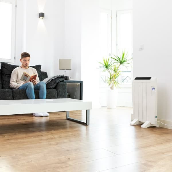 Cecotec Electric radiator with 4 fins and 600 W, Wi-Fi control, LED display, remote control, programmable timer, temperature selection, 8-m² coverage