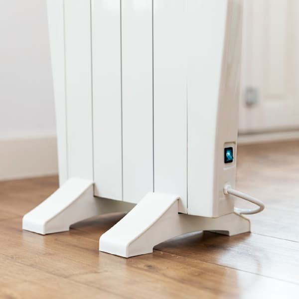 Cecotec Electric radiator with 4 fins and 600 W, Wi-Fi control, LED display, remote control, programmable timer, temperature selection, 8-m² coverage