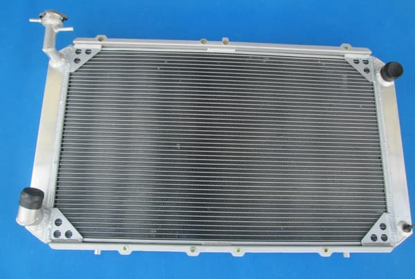 Aluminiumkylare, Effektiv Kylning, Kompatibel med Nissan Patrol GQ Y60