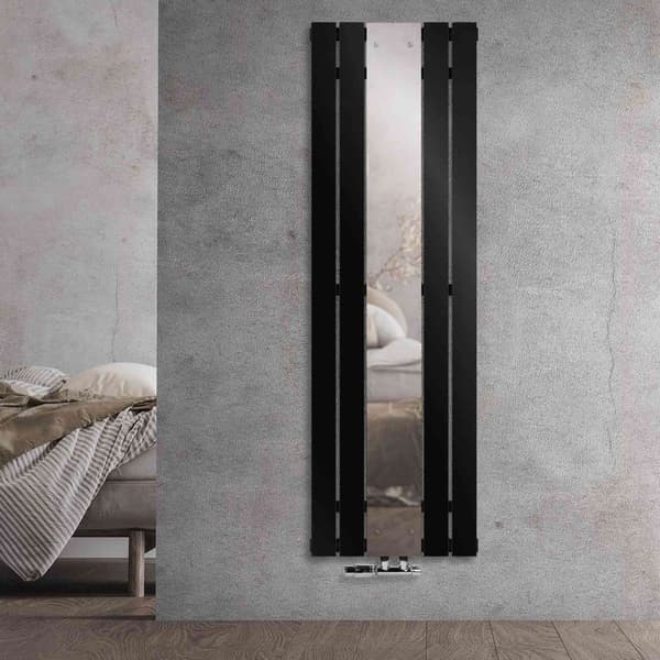 Kylpyhuonepatteri keskiliitäntä peilillä 450x1600 mm musta sis. seinäliitäntäsarjan termostaatilla LuxeBath