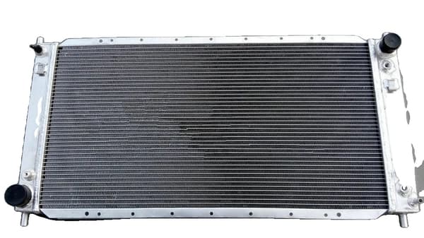Aluminiumkøler, Motor-specifik pasform til Ford, Holdbar legeringskonstruktion, Effektiv køleydelse