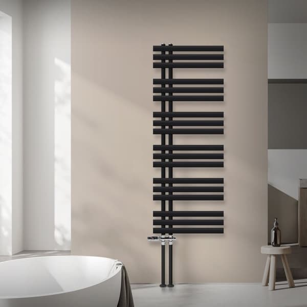 Design kylpyhuoneen patteri Iron EM 500x1400 mm musta matta Luxe Bath