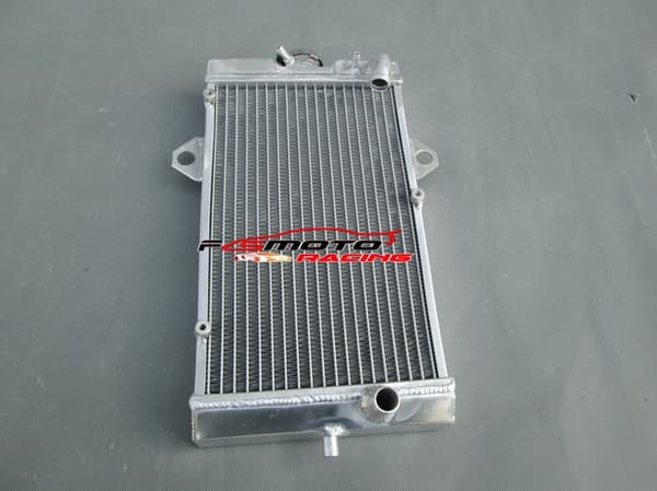 Alle aluminiumradiatorer, letvægtskonstruktion, effektiv køleydelse, perfekt pasform til Yamaha Raptor 700/700R.
