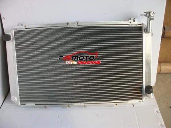 Aluminiumradiator, 3-rækket design, forbedret køleeffektivitet,radiator