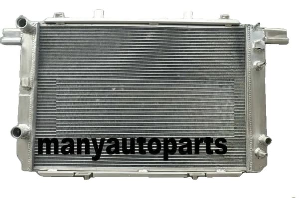 Alumiinijäähdytin, yhteensopiva Mercedes-Benz R129 SL 280/320:n kanssa, kevyt rakenne, tehokas lämmönpoisto.
