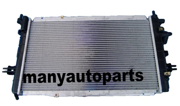 Radiator til Vauxhall Astra H GTC Zafira B, kerne størrelse 600 x 363 mm, fuld aluminium konstruktion, letvægts 6,5 kg