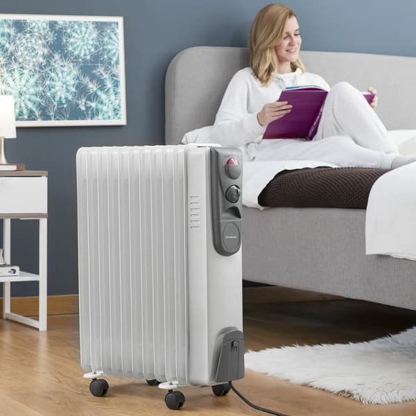 BRUKT Oljefylt Radiator InnovaGoods Hvit (Fikset A)
