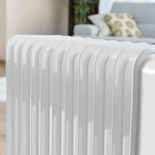 BRUKT Oljefylt Radiator InnovaGoods Hvit (Fikset A)