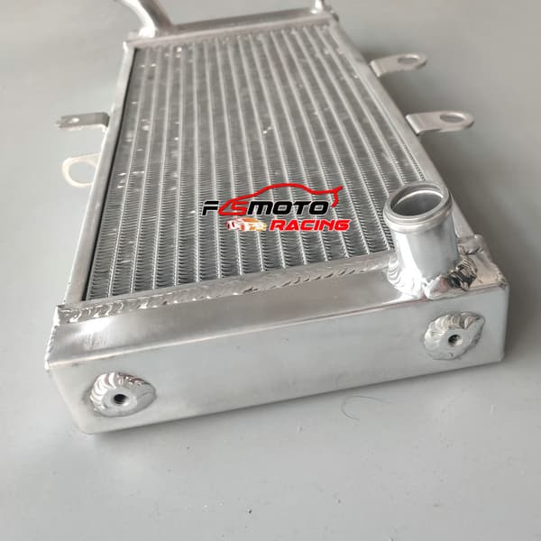 Säiliö Suzuki GSF1250 Banditille, 465 mm pituus, alumiiniseosmateriaali, laadukas TIG-hitsaus