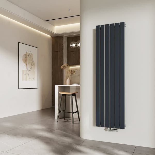 EMKE Lodret Badeværelsesradiator 160x46cm - Varmt vand, Fladt, Central Tilslutning, Antracitgrå, 850W