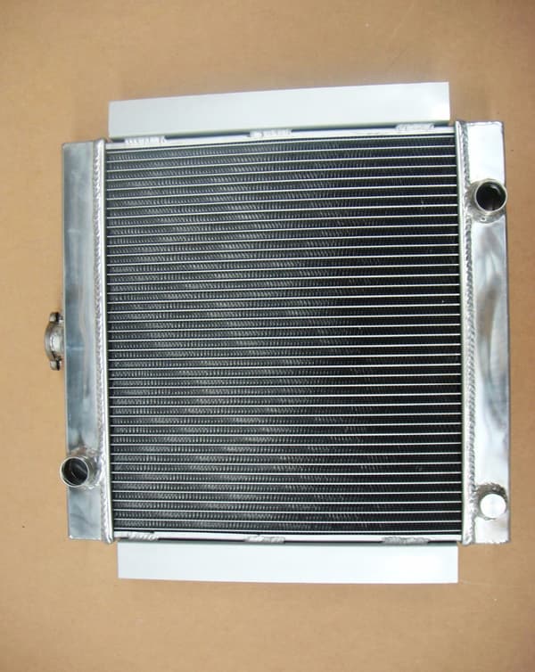 Alle Aluminium Radiator, 3 Række Design, Passer til Ford Escort Mk1 Mk2 RS2000, Inkluderer Radiatorlåg