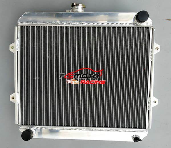Toyota Hilux Alumiinijäähdytin, Ydinmitat 520mm x 405mm, Kevyt Rakenne, Helppo Asennus