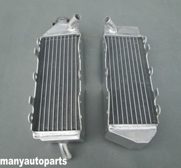 Aluminiumlegering Radiator, Forbedret Kølekapacitet, Holdbar TIG-svejset Design, Kompatibel med SUZUKI RM 125