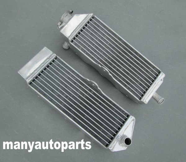 Aluminiumlegering Radiator, Forbedret Kølekapacitet, Holdbar TIG-svejset Design, Kompatibel med SUZUKI RM 125
