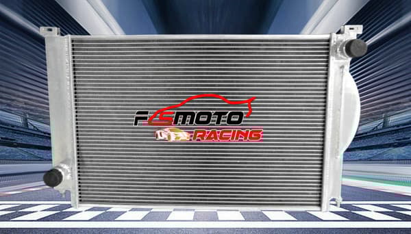 Frammonterad aluminiumkylare, 3-radig design, högpresterande kylning, passar Audi S4 B6/B7