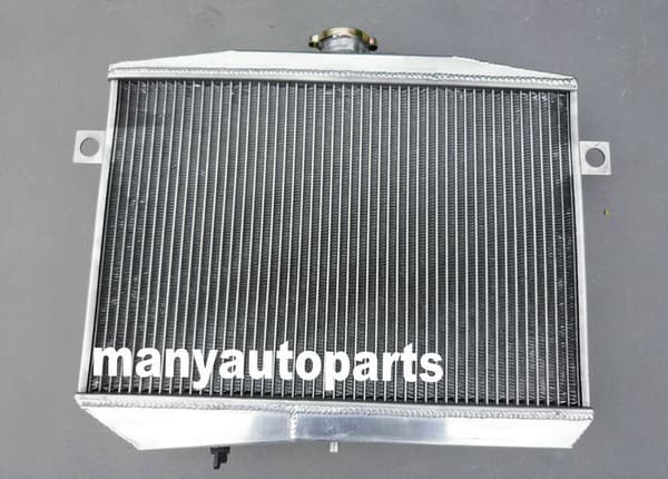 Aluminiumkylare, passar Volvo Amazon P1800, manuell växellåda, B18 B20-motor