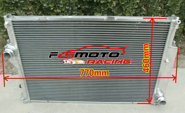 Aluminium Radiator Kit til BMW 5 E34 & 7 E32, inkluderer blæser, optimeret til 3,5L motor.