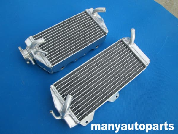 KAWASAKI KXF450 Aluminium Radiator, Robust Design, Forbedret Kølekapacitet, Præcisionsingeniørarbejde
