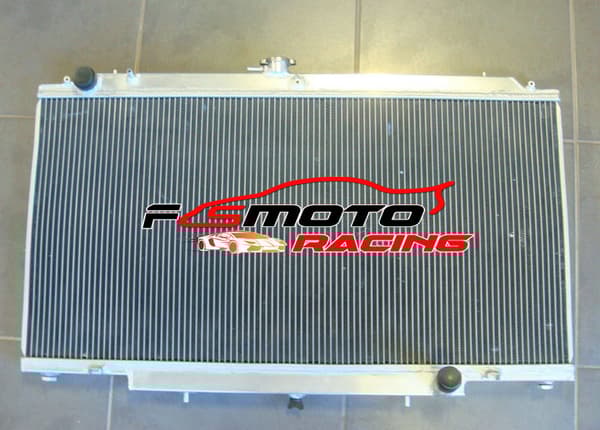 Nissan GU Patrol Y61 Racing Radiator, Aluminiumkonstruktion, Optimeret Køleeffektivitet, Nem Installation