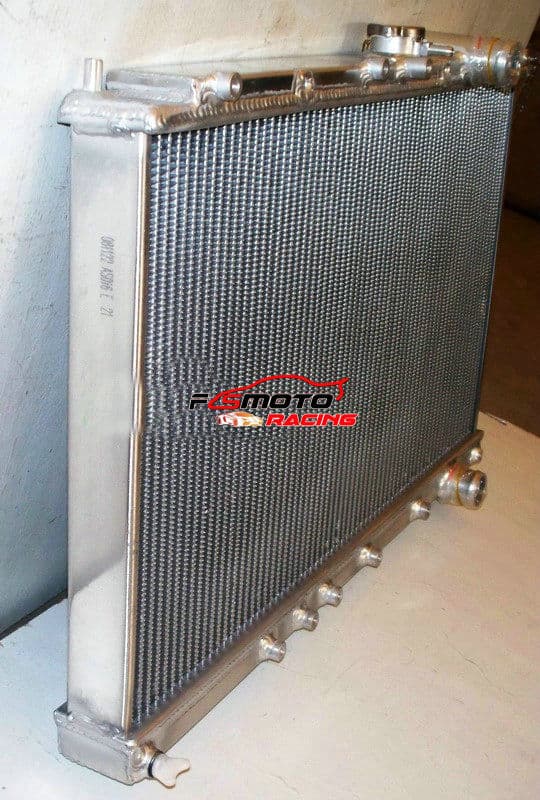 42mm Aluminium Radiator, Forbedret Køleeffektivitet, Holdbar Hele-Aluminium Konstruktion, Perfekt Pasform til Mitsubishi Lancer EVO