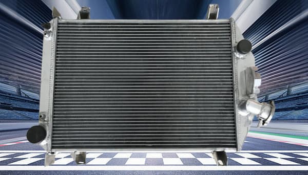 Alumiinijäähdytin 1932 Ford & Chevy V8:lle, 3-rivinen ydin, parannettu jäähdytys tehokkuus