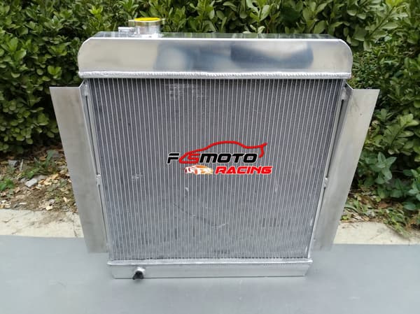 Aluminiumkylare för Chevy Pick Up Truck, 52 mm tjocklek, ökad kylkapacitet, TIG-svetsad design