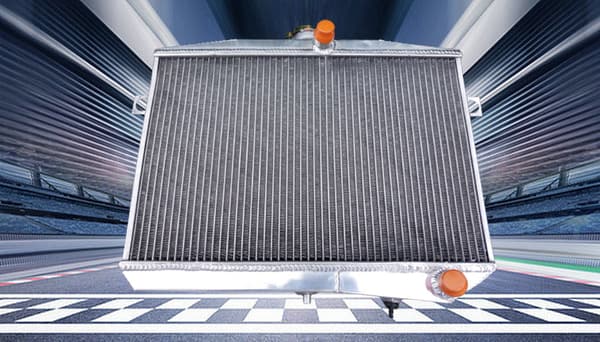 Aluminium Radiator Sæt til Volvo Amazon P1800, Dobbelt Ventilatorer Inkluderet, Effektiv Køleydelse