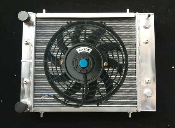 Aluminiumkøler, høj kølekapacitet, kompatibel med Land Rover Discovery Defender,Radiator og blæser