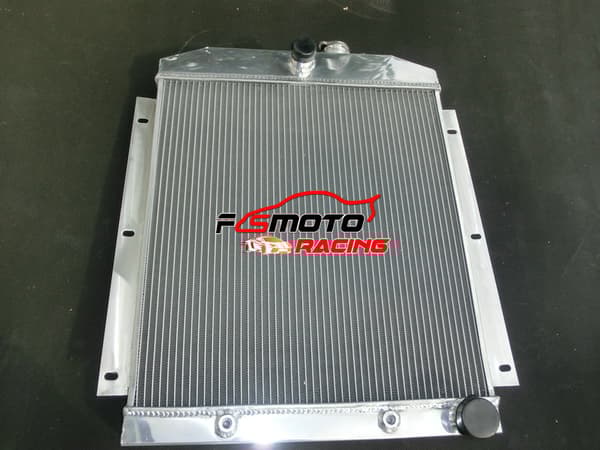 Chevy Truck Aluminium Radiator, 3-Rækket Design, Holdbar Konstruktion, Perfekt Pasform til 1947-1954 Modeller