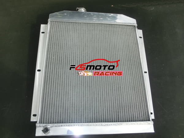 Chevy Truck Aluminium Radiator, 3-Rækket Design, Holdbar Konstruktion, Perfekt Pasform til 1947-1954 Modeller
