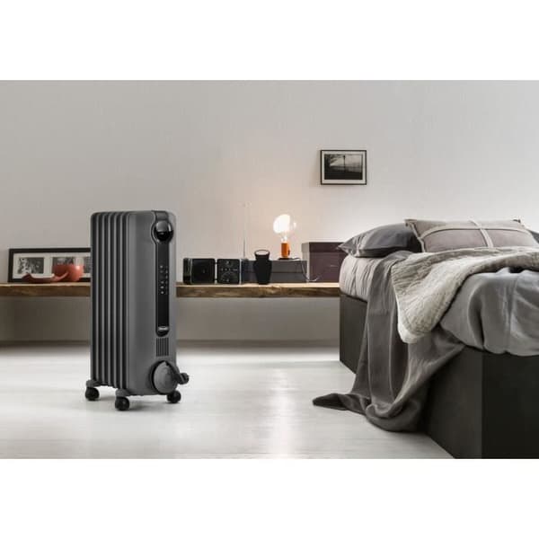 RADIA DELONGHI oliefyldt radiator - 1500W - 3 varmeniveauer - Real Energy teknologi - Digitalt display - Batteri