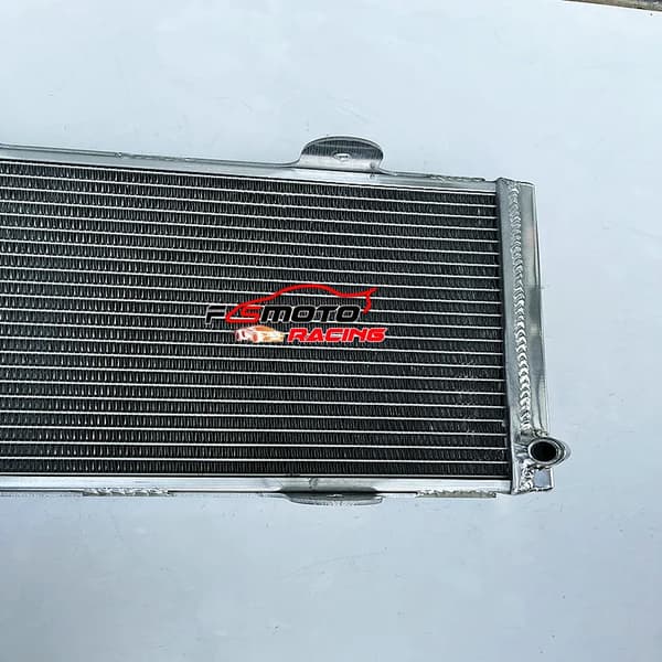 Go Kart Medium Radiator, Optimal Køleydelse, Letvægts Aluminiumskonstruktion, Nem Installation