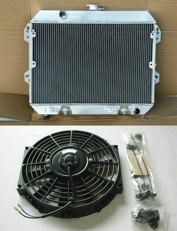 Aluminiumkylare för Nissan Datsun 280Z, 3-radig design, inkluderar kylartopp,Radiator Och 1 Fläkt